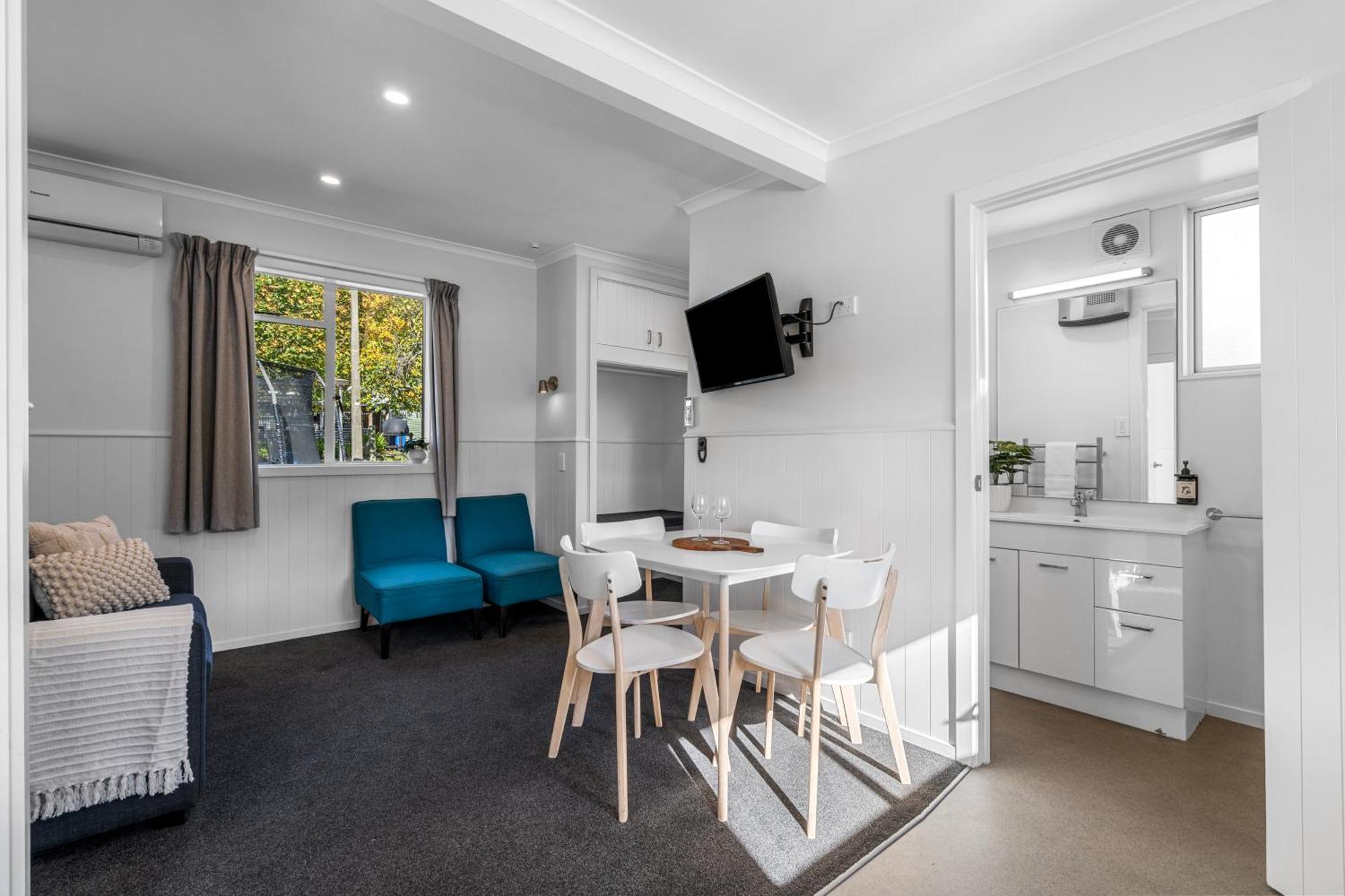Tasman Holiday Parks Пиктон Экстерьер фото A typical studio apartment