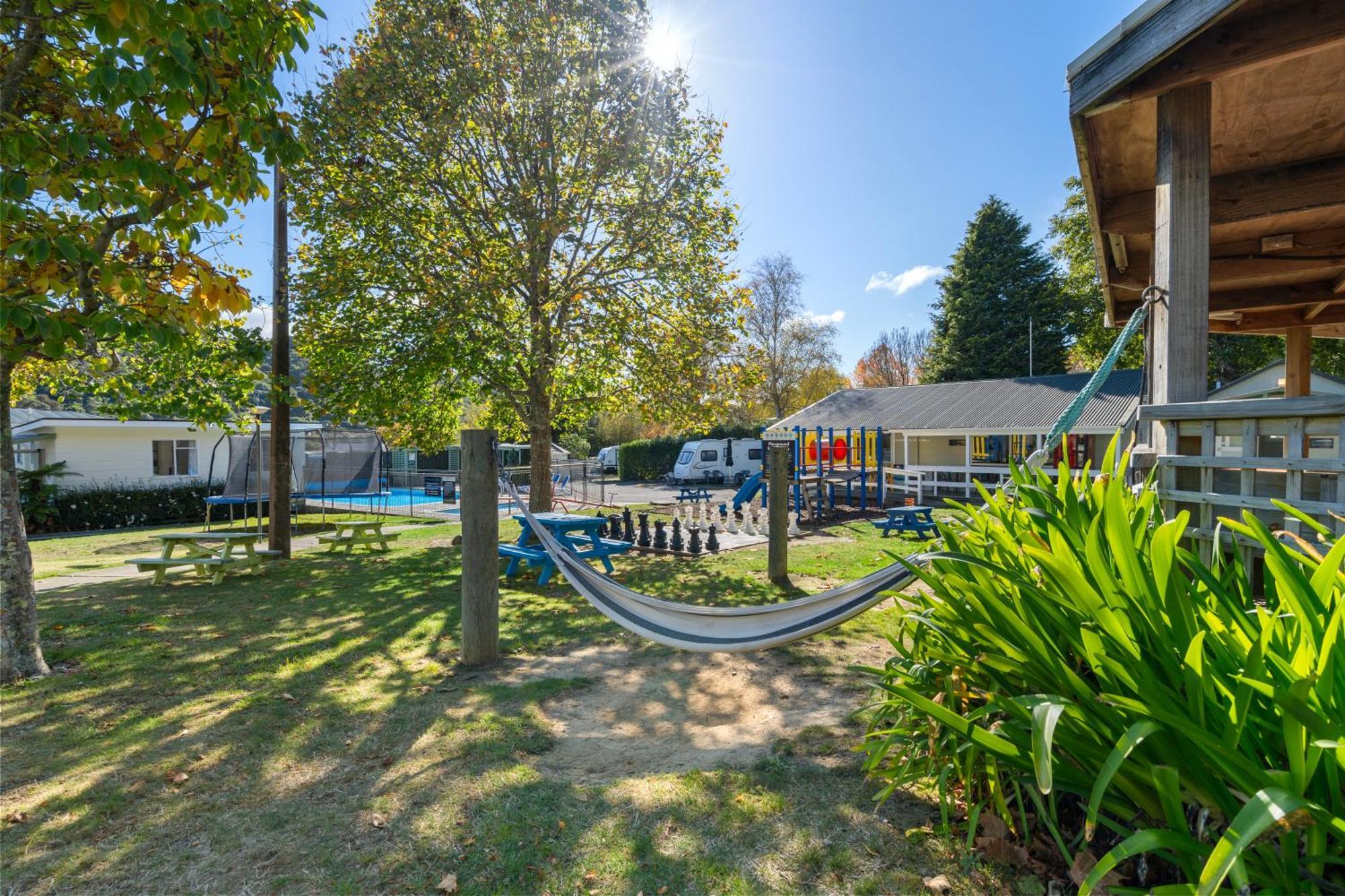 Tasman Holiday Parks Пиктон Экстерьер фото Camping in France